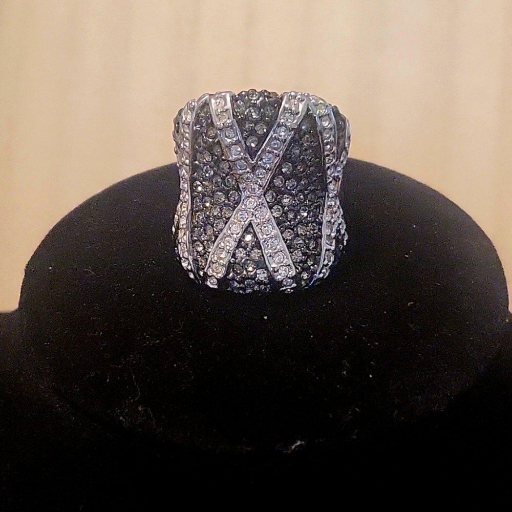 Large Rhinestone Statement Ring In Black And Clea… - image 1